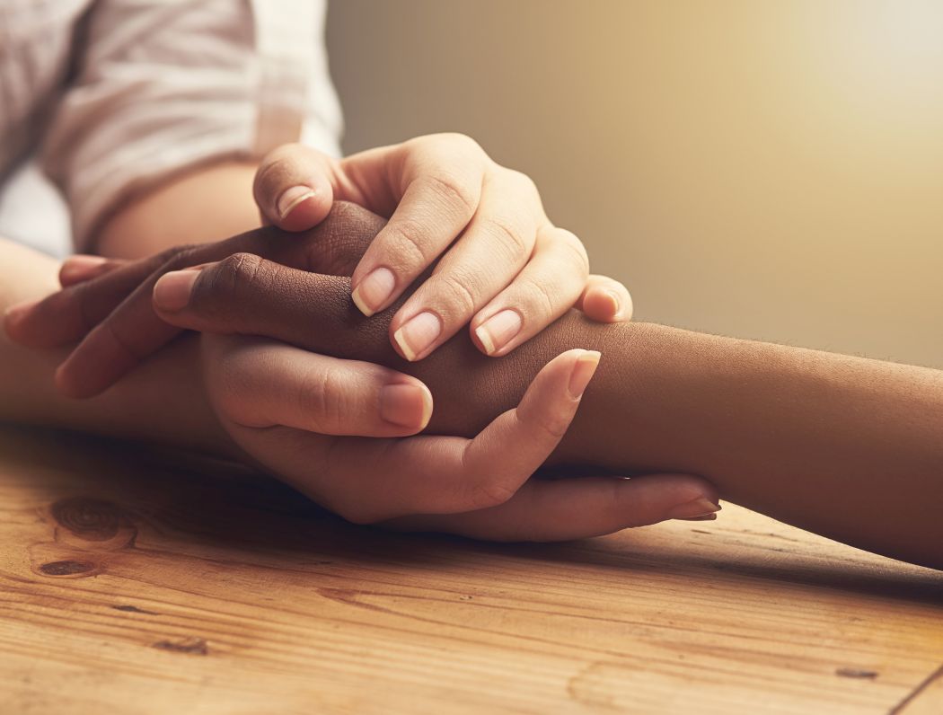 Cuidadores de pacientes com câncer: como cuidar do físico e emocional?